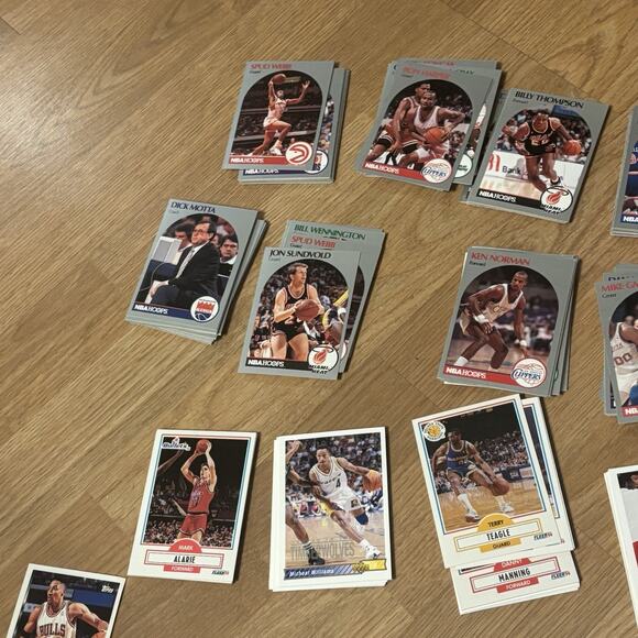 Vintage Basketball Card Lot 1990’s Topps Fleer Jordan Pippen NBA - Picture 5 of 6